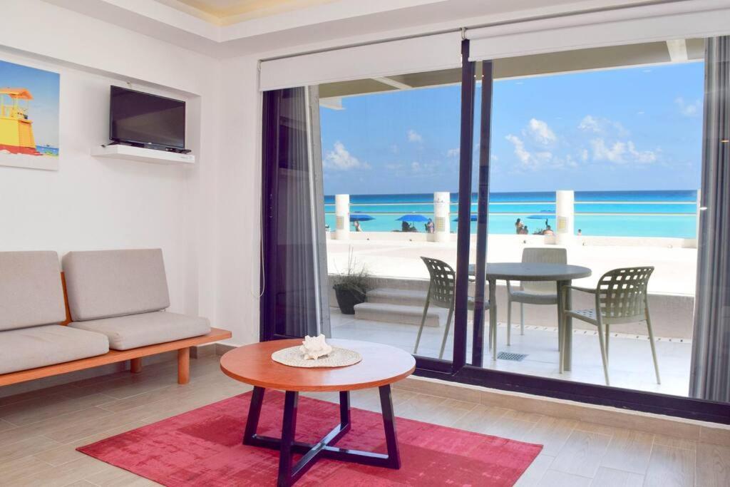 Ocean Front Villa Marlin, Best Location In Hotel Zone #109 Cancun Exterior photo