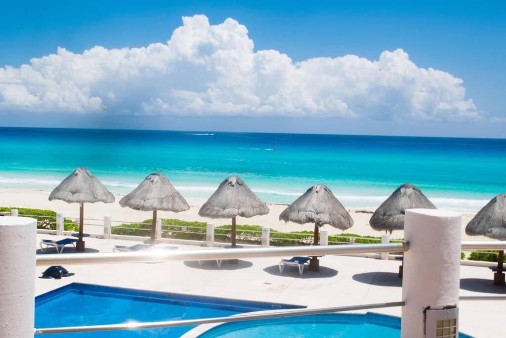 Ocean Front Villa Marlin, Best Location In Hotel Zone #109 Cancun Exterior photo